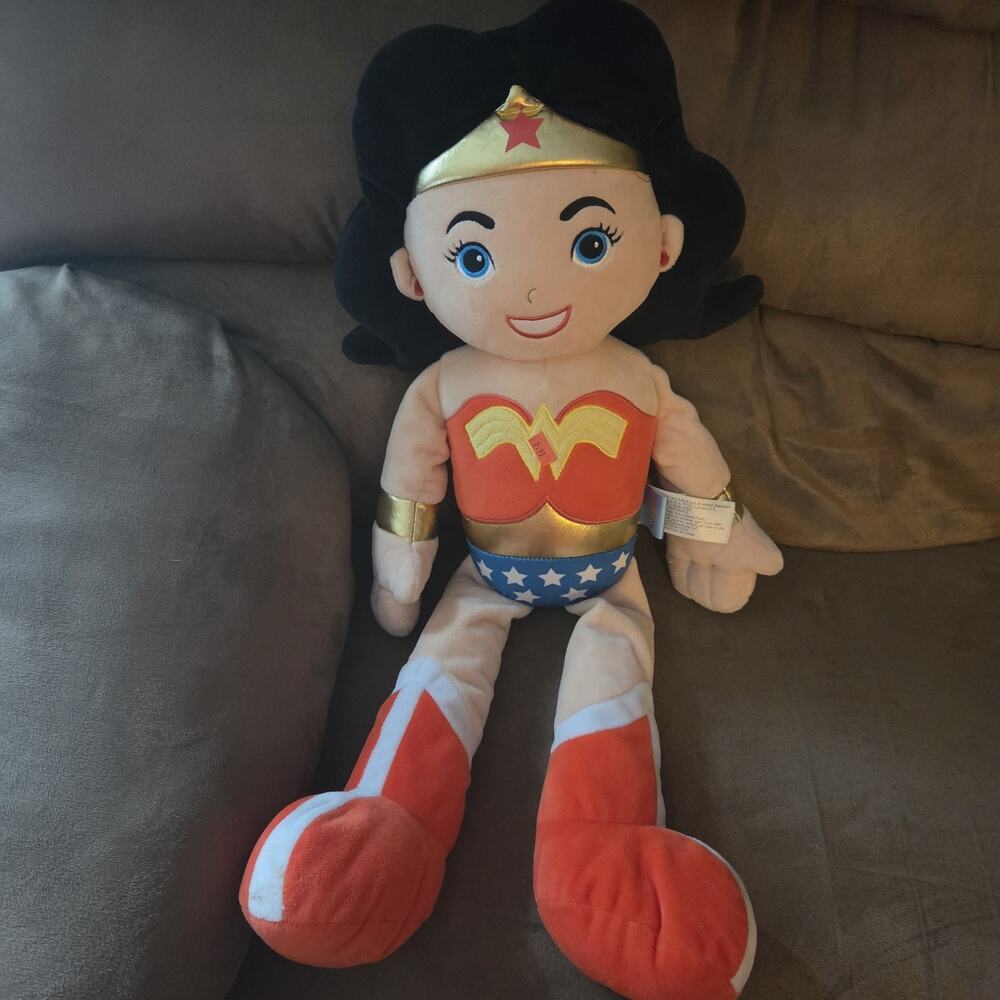Wonder Woman 22" Adventure DC Comics Stuffed Plush Toy Doll